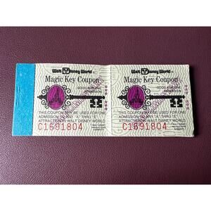 RARE COMPLETE UNUSED Walt Disney World Magic Kingdom "5 Adventures" Ticket Book